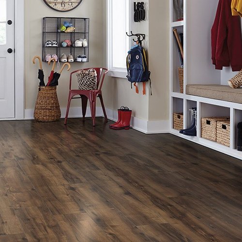 The Henderson, NC area’s best laminate flooring store is Carolina Carpet & Flooring